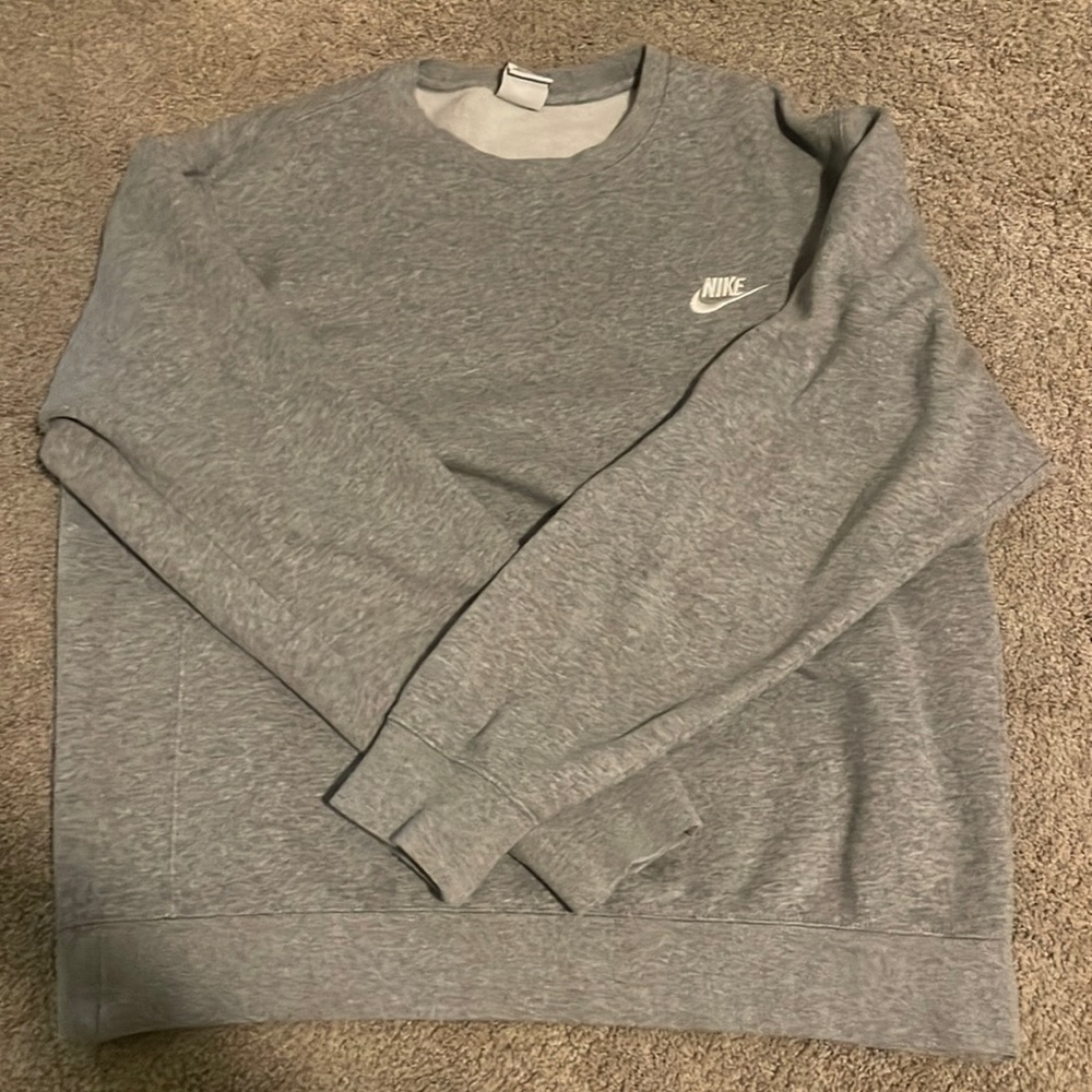 Men’s Nike Sweatshirt
